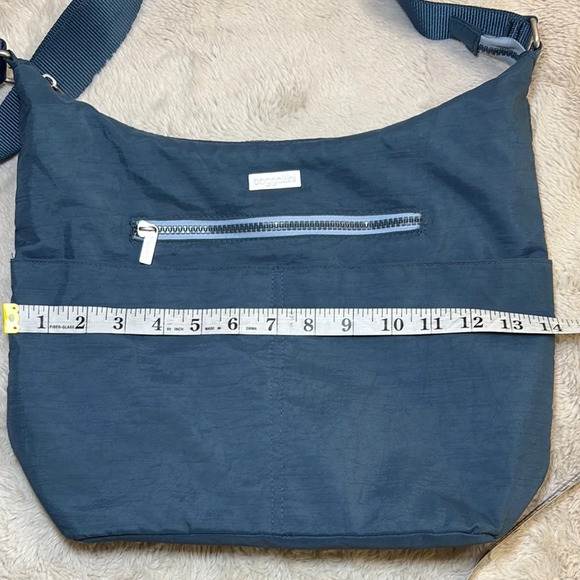 Baggallini Navy Blue Shoulder Bag - Picture 10 of 11